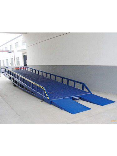 移動(dòng)式登車橋